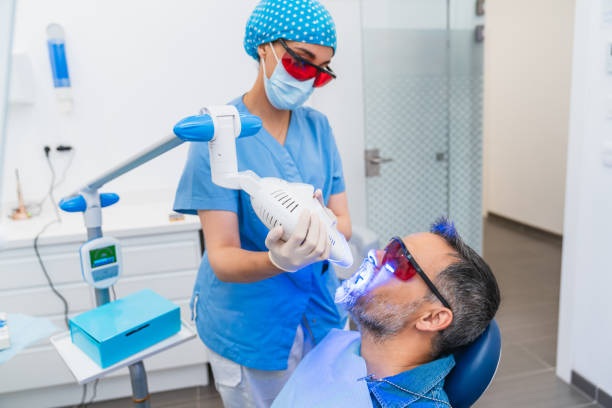 Best Mobile Emergency Dentist in West Deland, FL